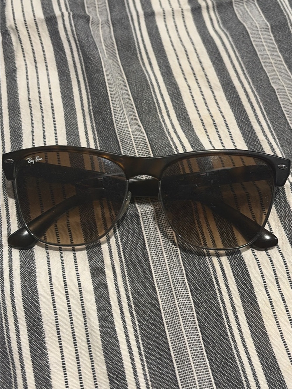 Ray-Ban Brown Tortoise Clubmaster oversized Sunglasses